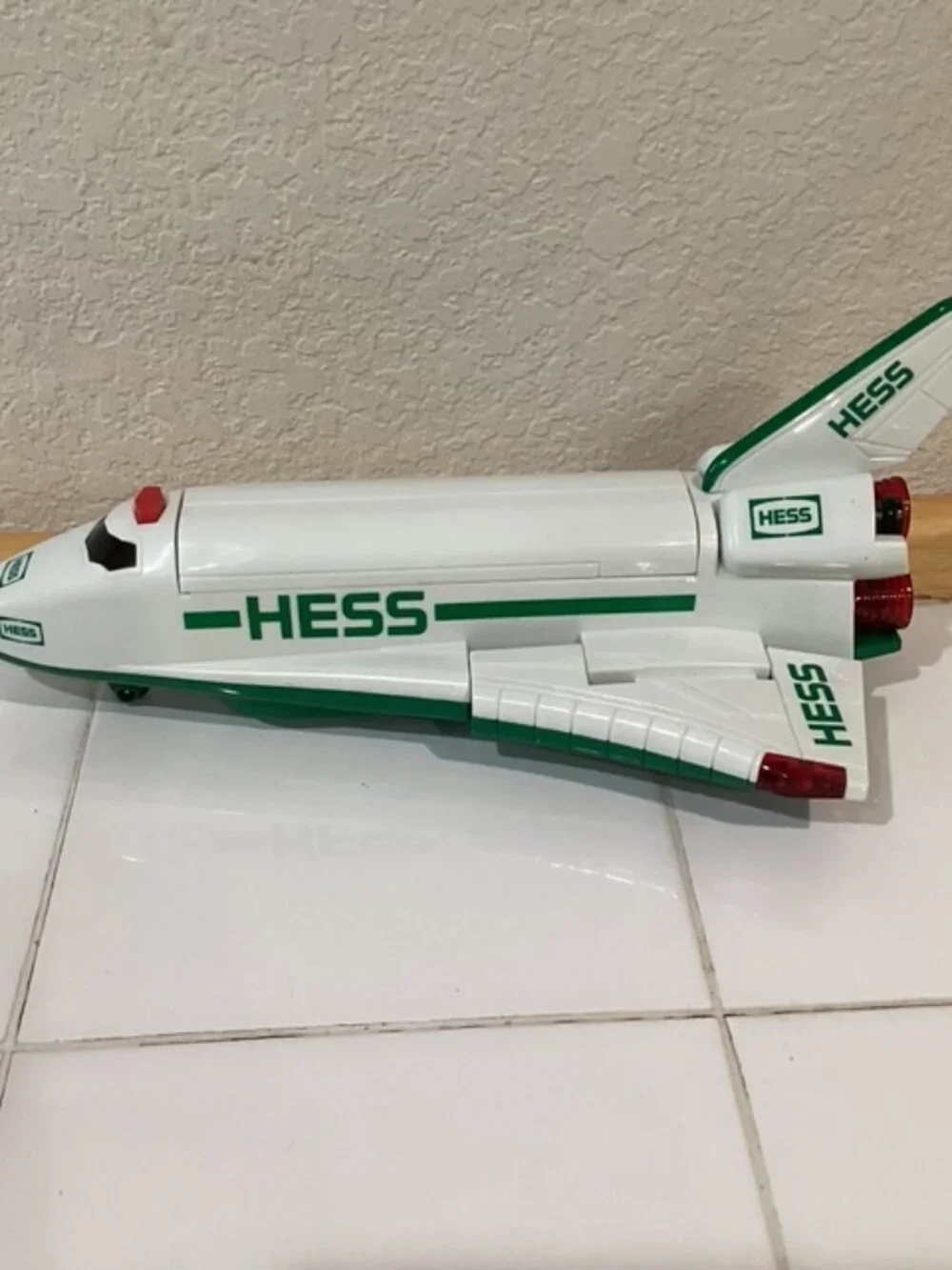 Hess Truck with Space Shuttle‎ & Satellite 14